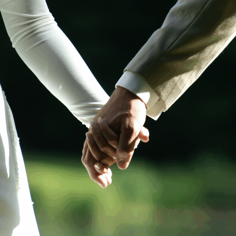 Người nhiễm HIV vẫn có thể kết hôn và sống hạnh phúc